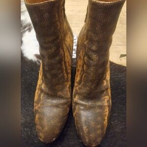 Dries Van Noten snakeskin ankle boots. Made In Italy